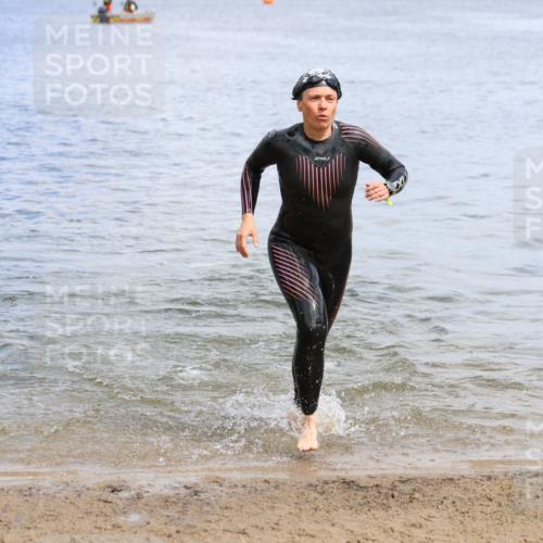 16.06.2024 - 26. Vierlanden-Triathlon Strokosch-Dieckow http://msf.ph/oto/6339093 16.06.2024 11:20:56 Schwimmen 342, 476, 605, 342, 476, 605 meine-sportfotos.de