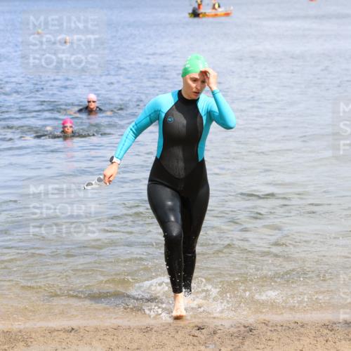 16.06.2024 - 26. Vierlanden-Triathlon Strokosch-Dieckow http://msf.ph/oto/6339094 16.06.2024 11:21:02 Schwimmen 342, 476, 495, 605, 342, 476, 495, 605 meine-sportfotos.de