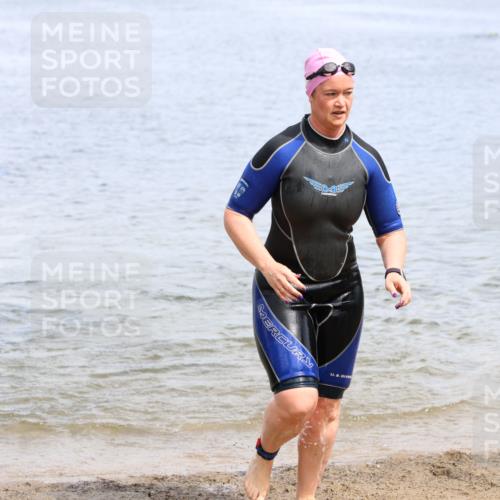 16.06.2024 - 26. Vierlanden-Triathlon Strokosch-Dieckow http://msf.ph/oto/6339108 16.06.2024 11:21:22 Schwimmen 518, 571, 590, 518, 571, 590 meine-sportfotos.de