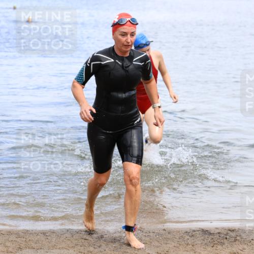 16.06.2024 - 26. Vierlanden-Triathlon Strokosch-Dieckow http://msf.ph/oto/6339111 16.06.2024 11:21:30 Schwimmen 512, 514, 518, 571, 590, 512, 514, 518, 571, 590 meine-sportfotos.de