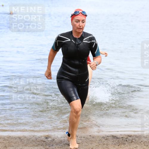 16.06.2024 - 26. Vierlanden-Triathlon Strokosch-Dieckow http://msf.ph/oto/6339113 16.06.2024 11:21:30 Schwimmen 512, 514, 518, 571, 590, 512, 514, 518, 571, 590 meine-sportfotos.de