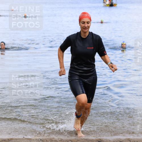16.06.2024 - 26. Vierlanden-Triathlon Strokosch-Dieckow http://msf.ph/oto/6339133 16.06.2024 11:22:11 Schwimmen 488, 636, 488, 636 meine-sportfotos.de