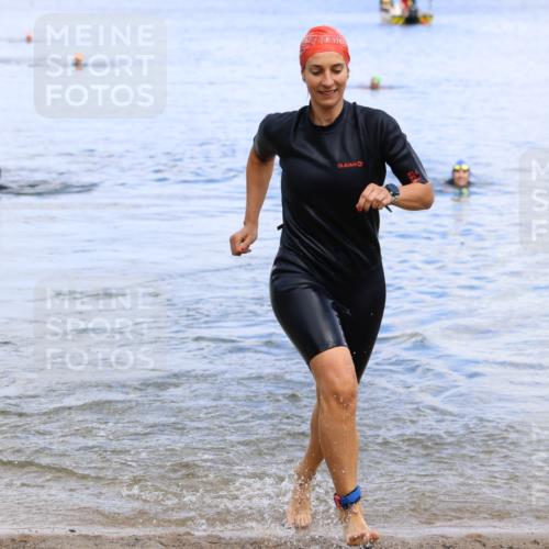 16.06.2024 - 26. Vierlanden-Triathlon Strokosch-Dieckow http://msf.ph/oto/6339134 16.06.2024 11:22:11 Schwimmen 488, 636, 488, 636 meine-sportfotos.de