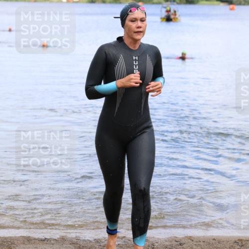 16.06.2024 - 26. Vierlanden-Triathlon Strokosch-Dieckow http://msf.ph/oto/6339144 16.06.2024 11:22:27 Schwimmen 268, 516, 525, 268, 516, 525 meine-sportfotos.de