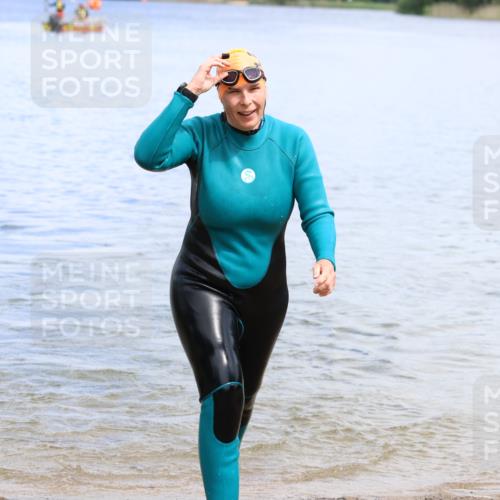 16.06.2024 - 26. Vierlanden-Triathlon Strokosch-Dieckow http://msf.ph/oto/6339162 16.06.2024 11:23:25 Schwimmen 613, 634, 613, 634 meine-sportfotos.de