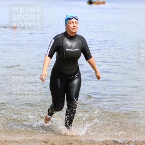 16.06.2024 - 26. Vierlanden-Triathlon Strokosch-Dieckow http://msf.ph/oto/6339168 16.06.2024 11:23:30 Schwimmen 613, 614, 634, 613, 614, 634 meine-sportfotos.de