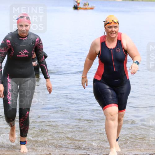 16.06.2024 - 26. Vierlanden-Triathlon Strokosch-Dieckow http://msf.ph/oto/6339182 16.06.2024 11:24:05 Schwimmen 528, 574, 528, 574 meine-sportfotos.de
