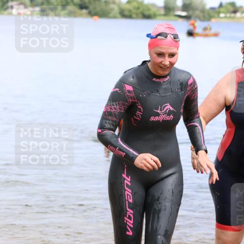 16.06.2024 - 26. Vierlanden-Triathlon Strokosch-Dieckow http://msf.ph/oto/6339186 16.06.2024 11:24:07 Schwimmen 528, 574, 528, 574 meine-sportfotos.de