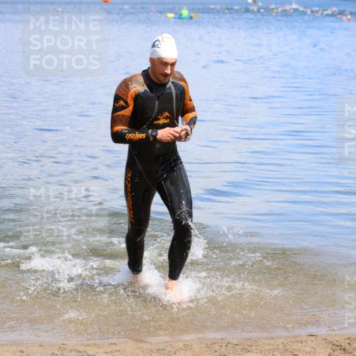 16.06.2024 - 26. Vierlanden-Triathlon Strokosch-Dieckow http://msf.ph/oto/6339235 16.06.2024 11:52:36 Schwimmen 664, 676, 664, 676 meine-sportfotos.de