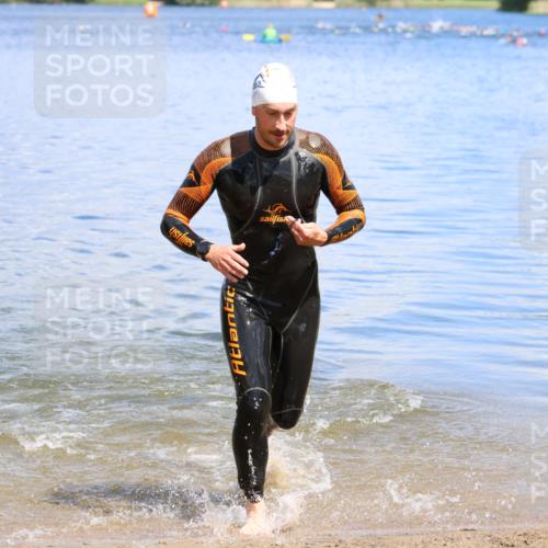 16.06.2024 - 26. Vierlanden-Triathlon Strokosch-Dieckow http://msf.ph/oto/6339239 16.06.2024 11:52:36 Schwimmen 664, 676, 664, 676 meine-sportfotos.de