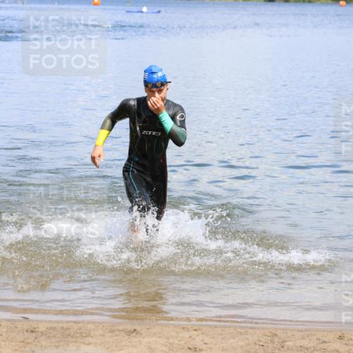 16.06.2024 - 26. Vierlanden-Triathlon Strokosch-Dieckow http://msf.ph/oto/6339247 16.06.2024 11:53:04 Schwimmen 693, 693 meine-sportfotos.de