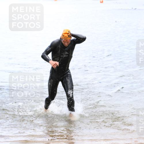 16.06.2024 - 26. Vierlanden-Triathlon Strokosch-Dieckow http://msf.ph/oto/6341785 16.06.2024 13:07:17 Schwimmen  meine-sportfotos.de