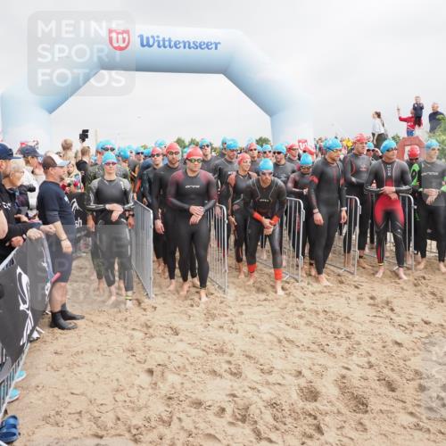 23.06.2024 - Viking Triathlon MichiJ http://msf.ph/oto/6341919 23.06.2024 10:01:33 Schwimmen 12, 26, 104, 107, 111, 173, 178, 231, 242, 261, 302, 316, 386, 453, 486, 498, 619, 623 meine-sportfotos.de