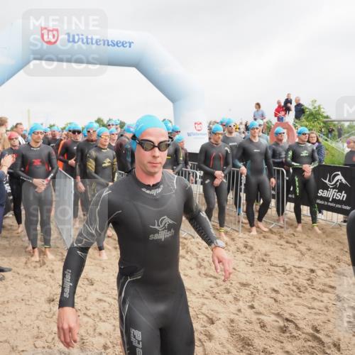 23.06.2024 - Viking Triathlon MichiJ http://msf.ph/oto/6342084 23.06.2024 10:02:47 Schwimmen 33, 120, 129, 215, 238, 318, 340, 355, 360, 372, 389, 404, 427, 468, 496, 541, 604, 627 meine-sportfotos.de