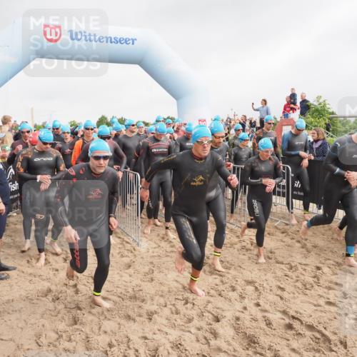 23.06.2024 - Viking Triathlon MichiJ http://msf.ph/oto/6342100 23.06.2024 10:02:56 Schwimmen 33, 48, 120, 212, 225, 237, 256, 280, 318, 328, 349, 355, 412, 468, 496 meine-sportfotos.de
