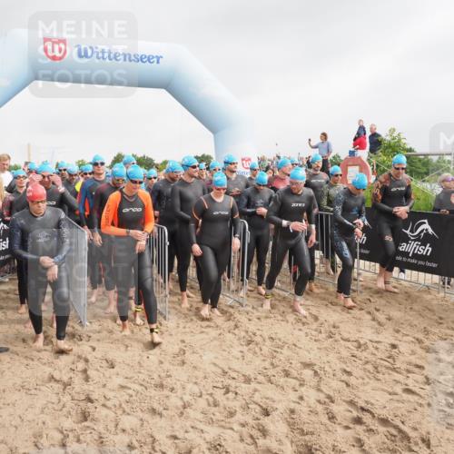 23.06.2024 - Viking Triathlon MichiJ http://msf.ph/oto/6342114 23.06.2024 10:03:05 Schwimmen 48, 68, 69, 86, 200, 212, 266, 297, 338, 369, 412, 653 meine-sportfotos.de