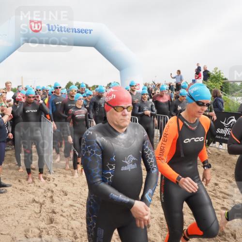 23.06.2024 - Viking Triathlon MichiJ http://msf.ph/oto/6342117 23.06.2024 10:03:07 Schwimmen 48, 68, 69, 86, 105, 116, 200, 212, 266, 297, 304, 338, 369, 409, 412, 415, 653 meine-sportfotos.de