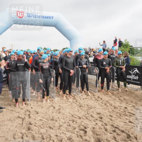 23.06.2024 - Viking Triathlon MichiJ http://msf.ph/oto/6342118 23.06.2024 10:03:08 Schwimmen 48, 68, 69, 86, 105, 116, 200, 212, 266, 297, 304, 338, 369, 409, 412, 415, 497, 653 meine-sportfotos.de