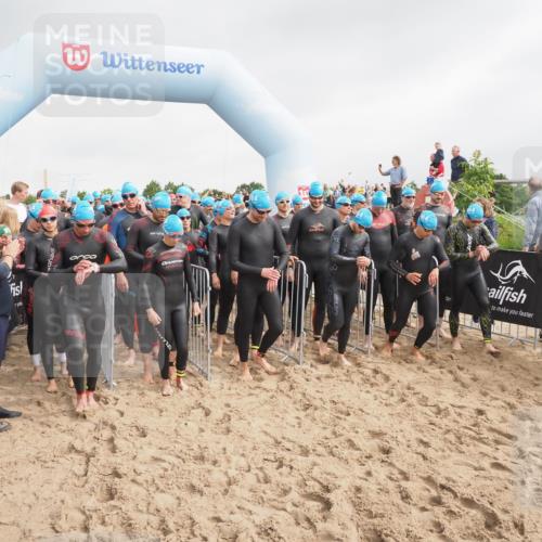 23.06.2024 - Viking Triathlon MichiJ http://msf.ph/oto/6342119 23.06.2024 10:03:10 Schwimmen 68, 69, 105, 116, 297, 304, 338, 369, 409, 415, 497, 653 meine-sportfotos.de