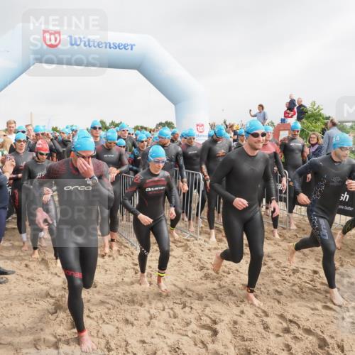 23.06.2024 - Viking Triathlon MichiJ http://msf.ph/oto/6342124 23.06.2024 10:03:12 Schwimmen 68, 69, 105, 116, 185, 297, 299, 304, 323, 338, 369, 402, 409, 415, 497, 533, 611, 653 meine-sportfotos.de