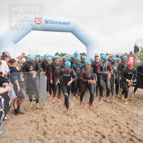 23.06.2024 - Viking Triathlon MichiJ http://msf.ph/oto/6342175 23.06.2024 10:03:46 Schwimmen 67, 90, 193, 250, 303, 335, 352, 424, 449, 492, 531, 650 meine-sportfotos.de