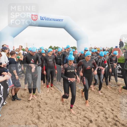 23.06.2024 - Viking Triathlon MichiJ http://msf.ph/oto/6342177 23.06.2024 10:03:46 Schwimmen 67, 90, 193, 250, 303, 335, 352, 424, 449, 492, 531, 650 meine-sportfotos.de