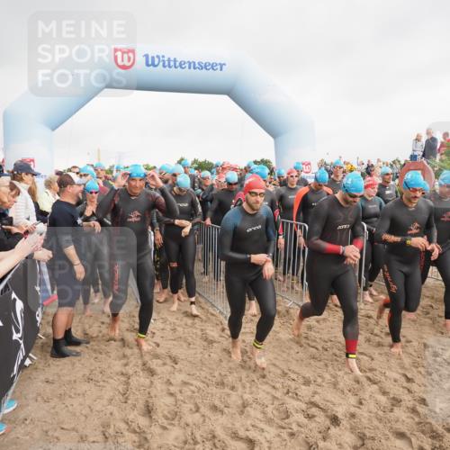 23.06.2024 - Viking Triathlon MichiJ http://msf.ph/oto/6342211 23.06.2024 10:04:07 Schwimmen 27, 35, 38, 65, 161, 171, 220, 294, 332, 344, 347, 419, 445, 462, 603, 614 meine-sportfotos.de