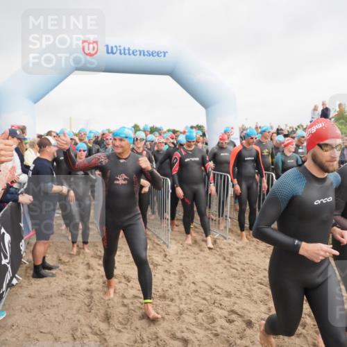 23.06.2024 - Viking Triathlon MichiJ http://msf.ph/oto/6342215 23.06.2024 10:04:07 Schwimmen 27, 35, 38, 65, 161, 171, 220, 294, 332, 344, 347, 419, 445, 462, 603, 614 meine-sportfotos.de