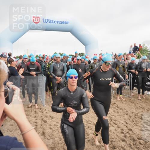 23.06.2024 - Viking Triathlon MichiJ http://msf.ph/oto/6342221 23.06.2024 10:04:13 Schwimmen 38, 65, 98, 146, 152, 174, 175, 220, 251, 294, 332, 347, 419, 445, 455, 603, 614, 639 meine-sportfotos.de