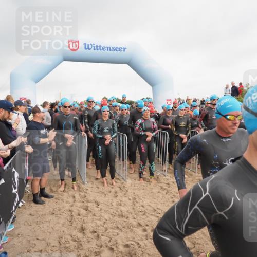 23.06.2024 - Viking Triathlon MichiJ http://msf.ph/oto/6342252 23.06.2024 10:04:37 Schwimmen 54, 78, 110, 132, 148, 162, 180, 196, 322, 365, 436, 442, 443, 461, 645, 646 meine-sportfotos.de