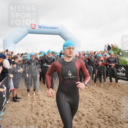 23.06.2024 - Viking Triathlon MichiJ http://msf.ph/oto/6342273 23.06.2024 10:04:47 Schwimmen 64, 135, 140, 148, 196, 205, 206, 262, 309, 322, 343, 351, 420, 435, 442, 543, 641, 649 meine-sportfotos.de