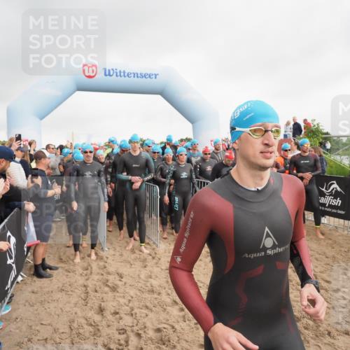 23.06.2024 - Viking Triathlon MichiJ http://msf.ph/oto/6342275 23.06.2024 10:04:48 Schwimmen 64, 135, 140, 148, 196, 205, 206, 262, 309, 322, 343, 351, 420, 435, 442, 543, 641, 649 meine-sportfotos.de