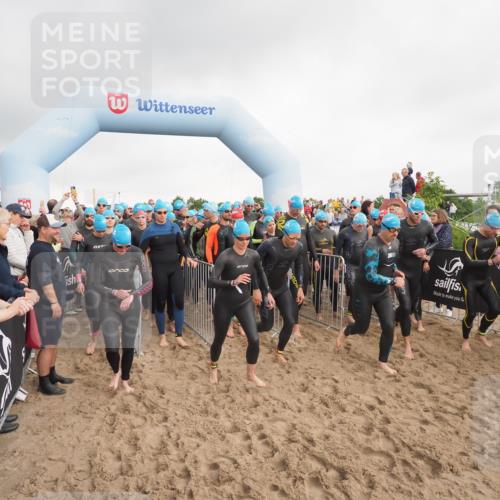 23.06.2024 - Viking Triathlon MichiJ http://msf.ph/oto/6342361 23.06.2024 10:05:36 Schwimmen 15, 17, 123, 202, 277, 288, 314, 381, 414, 429, 447, 532 meine-sportfotos.de