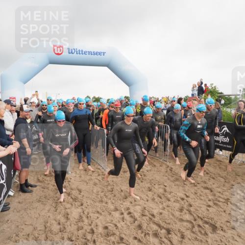 23.06.2024 - Viking Triathlon MichiJ http://msf.ph/oto/6342362 23.06.2024 10:05:36 Schwimmen 15, 17, 123, 202, 277, 288, 314, 381, 414, 429, 447, 532 meine-sportfotos.de