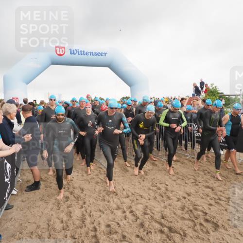 23.06.2024 - Viking Triathlon MichiJ http://msf.ph/oto/6342385 23.06.2024 10:05:51 Schwimmen 41, 150, 172, 204, 329, 395, 431, 501, 509, 514, 553, 617 meine-sportfotos.de
