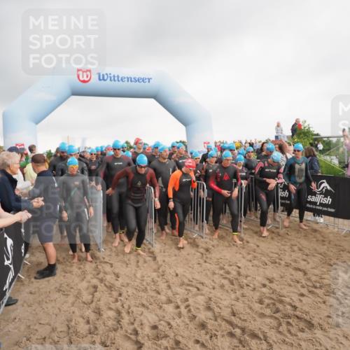 23.06.2024 - Viking Triathlon MichiJ http://msf.ph/oto/6342410 23.06.2024 10:06:05 Schwimmen 44, 46, 60, 155, 236, 258, 313, 370, 417, 433, 473, 481, 651, 652 meine-sportfotos.de