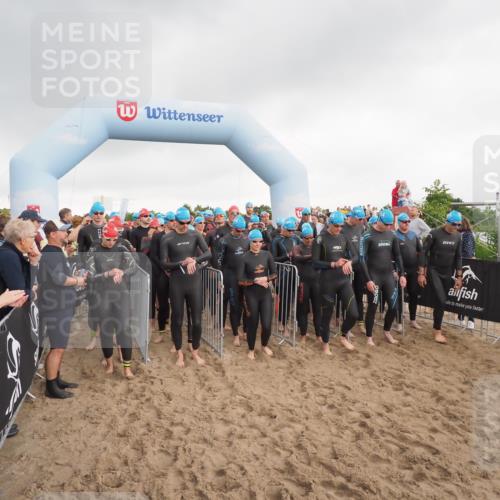 23.06.2024 - Viking Triathlon MichiJ http://msf.ph/oto/6342524 23.06.2024 10:06:55 Schwimmen 19, 49, 79, 109, 156, 165, 221, 222, 243, 281, 341, 384, 391, 418, 439, 519, 536, 602 meine-sportfotos.de