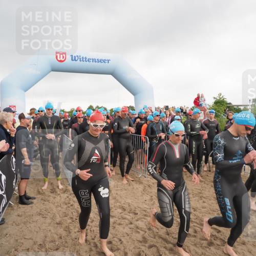 23.06.2024 - Viking Triathlon MichiJ http://msf.ph/oto/6342551 23.06.2024 10:07:02 Schwimmen 19, 79, 80, 221, 241, 325, 341, 384, 441, 479, 513, 525, 526, 547, 602, 615, 647 meine-sportfotos.de