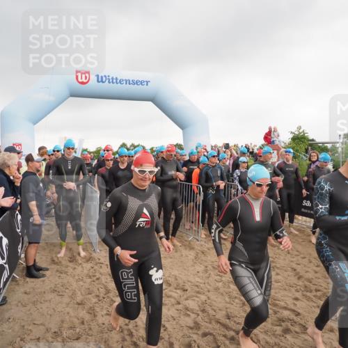 23.06.2024 - Viking Triathlon MichiJ http://msf.ph/oto/6342552 23.06.2024 10:07:02 Schwimmen 19, 79, 80, 221, 241, 325, 341, 384, 441, 479, 513, 525, 526, 547, 602, 615, 647 meine-sportfotos.de