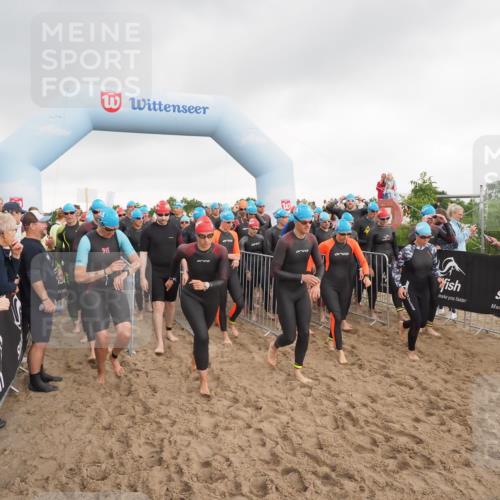 23.06.2024 - Viking Triathlon MichiJ http://msf.ph/oto/6342568 23.06.2024 10:07:11 Schwimmen 121, 169, 241, 285, 325, 346, 376, 380, 441, 513, 631, 647 meine-sportfotos.de