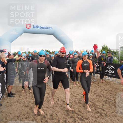 23.06.2024 - Viking Triathlon MichiJ http://msf.ph/oto/6342586 23.06.2024 10:07:17 Schwimmen 85, 92, 121, 169, 272, 285, 357, 376, 380, 399, 406, 540, 612, 630, 631 meine-sportfotos.de
