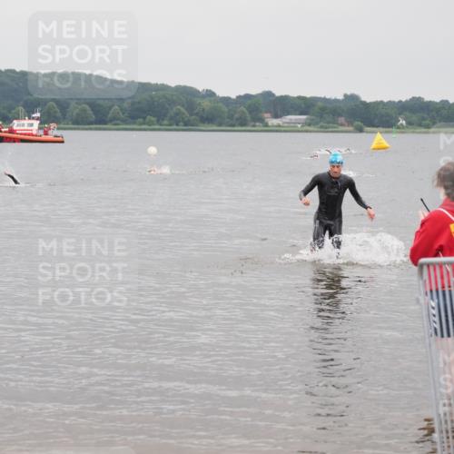 23.06.2024 - Viking Triathlon MichiJ http://msf.ph/oto/6342665 23.06.2024 10:24:56 Schwimmen 2 meine-sportfotos.de