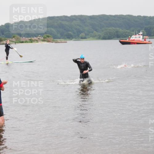 23.06.2024 - Viking Triathlon MichiJ http://msf.ph/oto/6342683 23.06.2024 10:25:17 Schwimmen 25 meine-sportfotos.de