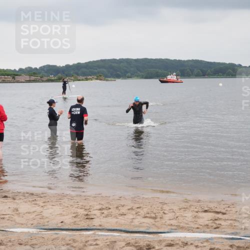 23.06.2024 - Viking Triathlon MichiJ http://msf.ph/oto/6342692 23.06.2024 10:25:21 Schwimmen 25 meine-sportfotos.de