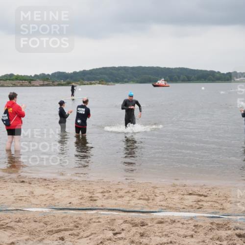 23.06.2024 - Viking Triathlon MichiJ http://msf.ph/oto/6342697 23.06.2024 10:25:24 Schwimmen 25 meine-sportfotos.de