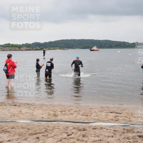 23.06.2024 - Viking Triathlon MichiJ http://msf.ph/oto/6342700 23.06.2024 10:25:24 Schwimmen 25 meine-sportfotos.de