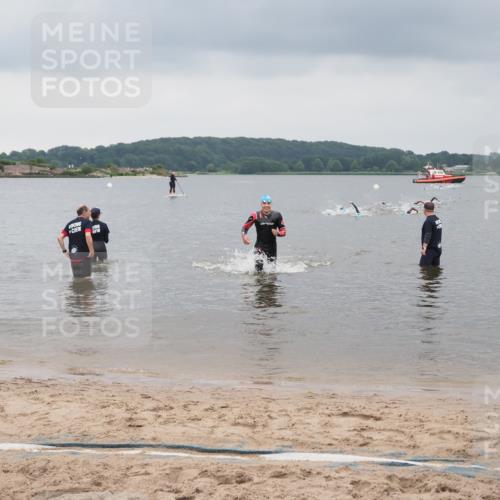 23.06.2024 - Viking Triathlon MichiJ http://msf.ph/oto/6342766 23.06.2024 10:26:09 Schwimmen 37 meine-sportfotos.de