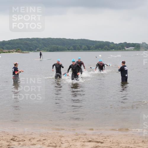 23.06.2024 - Viking Triathlon MichiJ http://msf.ph/oto/6342775 23.06.2024 10:26:25 Schwimmen 1, 106, 465, 516 meine-sportfotos.de