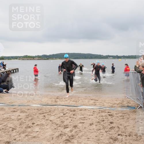 23.06.2024 - Viking Triathlon MichiJ http://msf.ph/oto/6342788 23.06.2024 10:26:33 Schwimmen 1, 3, 4, 10, 106, 293, 350, 465, 516 meine-sportfotos.de