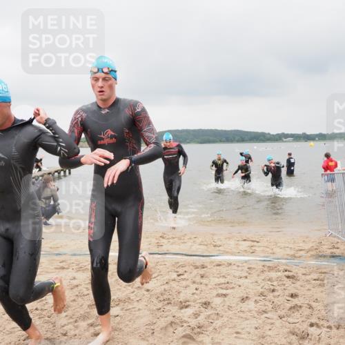 23.06.2024 - Viking Triathlon MichiJ http://msf.ph/oto/6342794 23.06.2024 10:26:36 Schwimmen 1, 3, 4, 10, 106, 293, 350, 465 meine-sportfotos.de